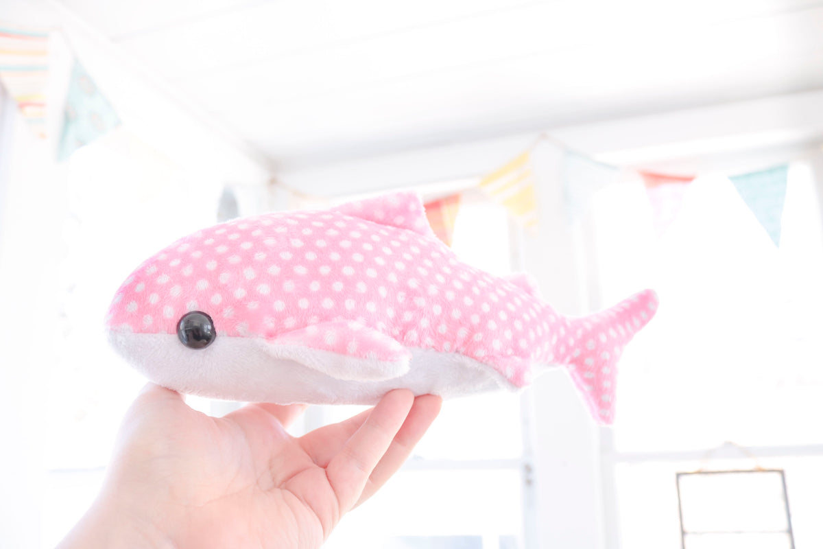 Giant Whale Shark Plush Toy - 31.5 Inch Realistic Stuffed Animal For Kids